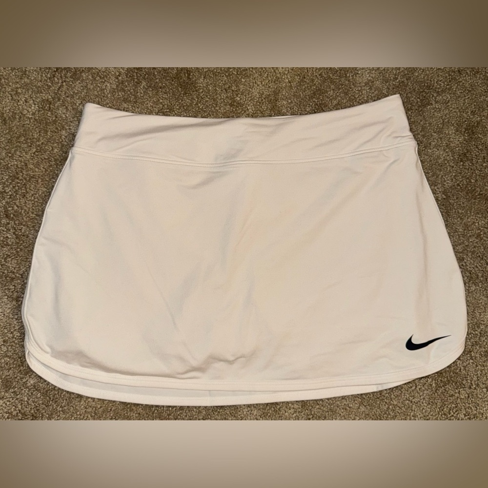 Nike Dri-Fit Women's White Athletic Skort